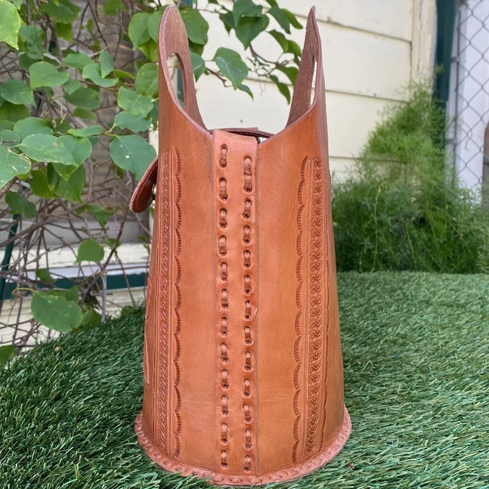 Handmade Tooled Flower Leather Bucket Bag - Picture 7 of 16